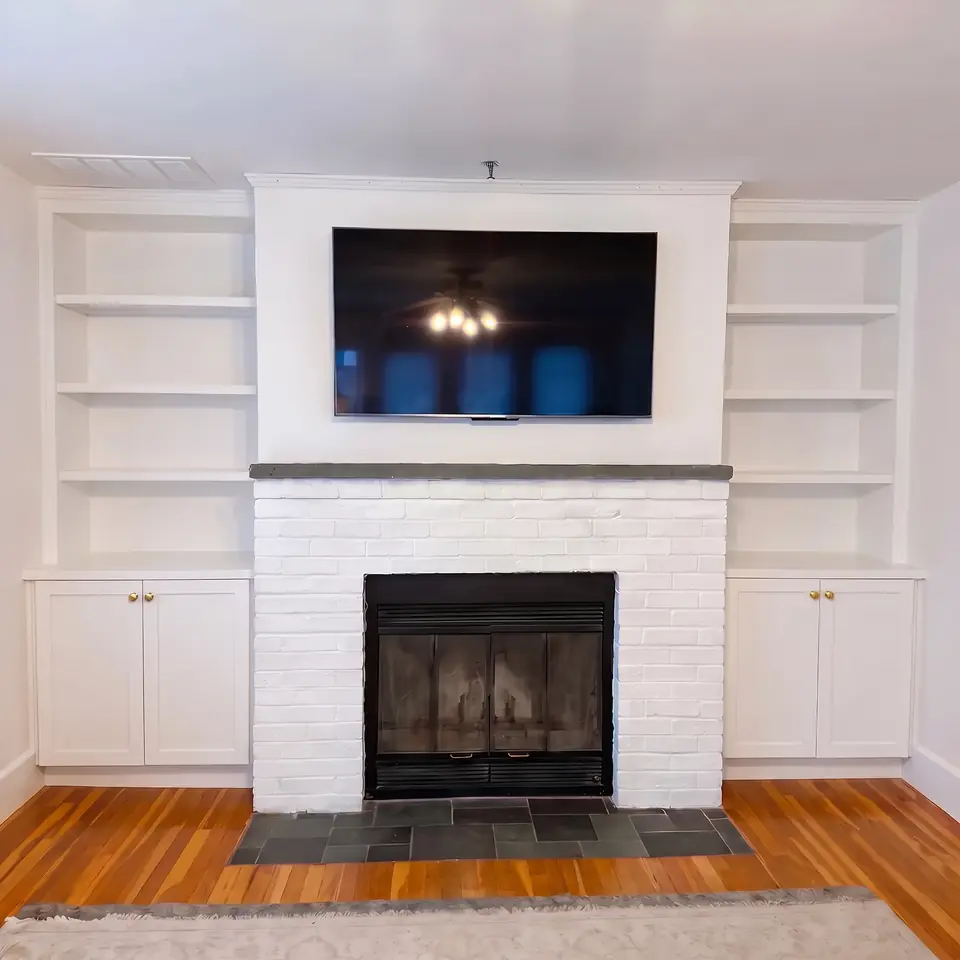 After the built-in cabinets project by Innov Builders
